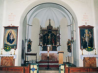 Kircheninneres vor der Renovation (um 1970)